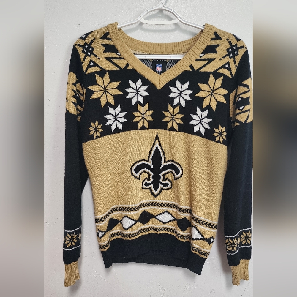 NFL Black and Gold V-Neck Sweater